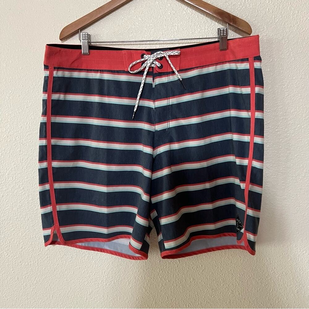 Salty Crew orange striped board swim shorts 38 men’s